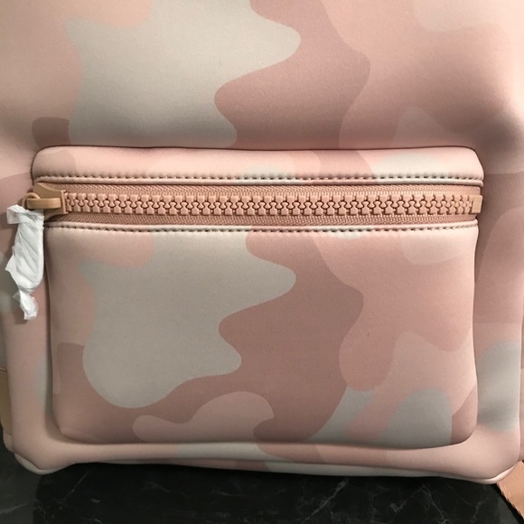 SOLD Dagne Dover Dakota Backpack Dusk Camo Medium - Picture 6 of 16